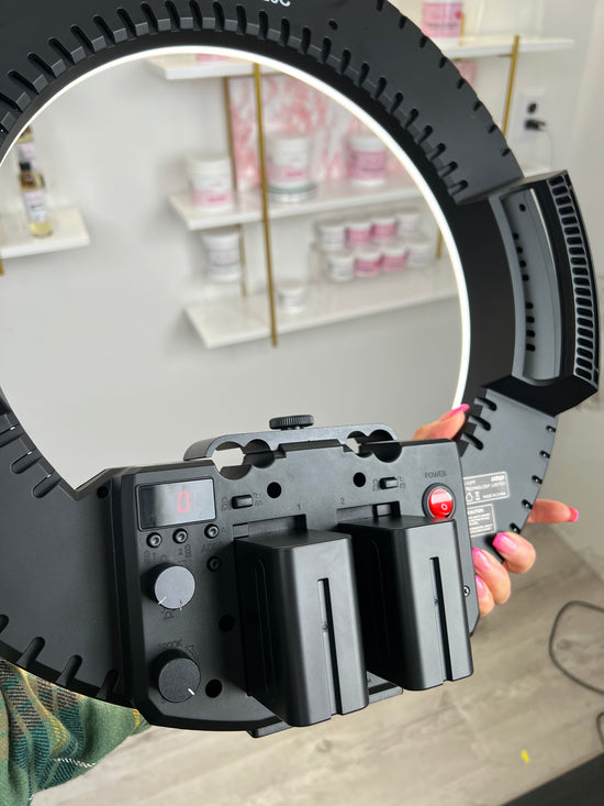 Wireless Ring Light + Batteries